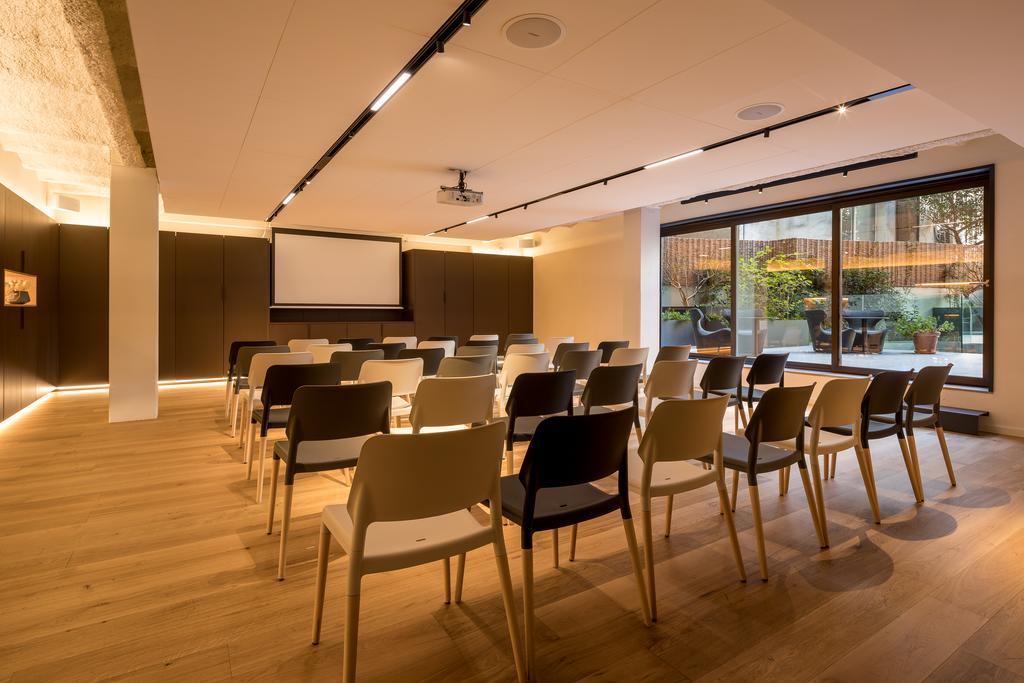 Ohla Eixample Hotel Barcelona Ngoại thất bức ảnh The Library